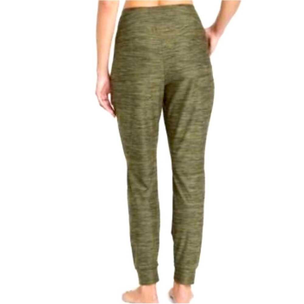 🆕 All in Motion Mid Rise Jogger - Size M - Picture 2 of 2